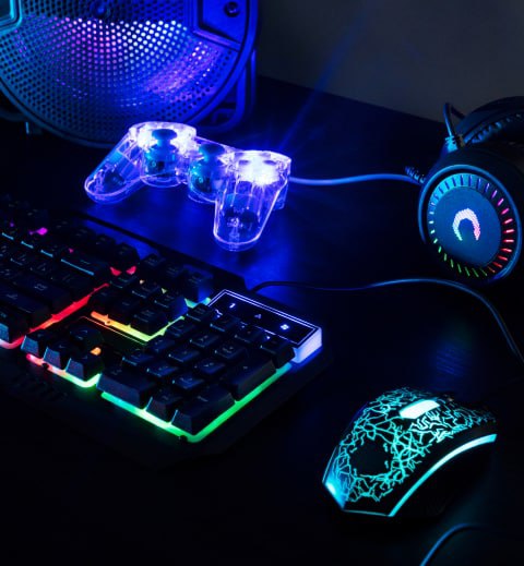 Keyboard with joystick